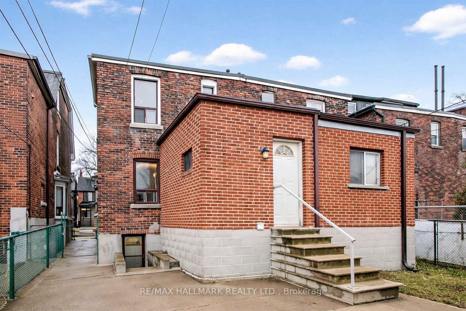 276 Grace Street - Photo 27