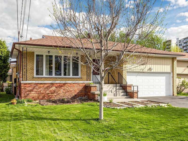 19 Robingrove Rd, Toronto, M2R 2Z6 | Image 2
