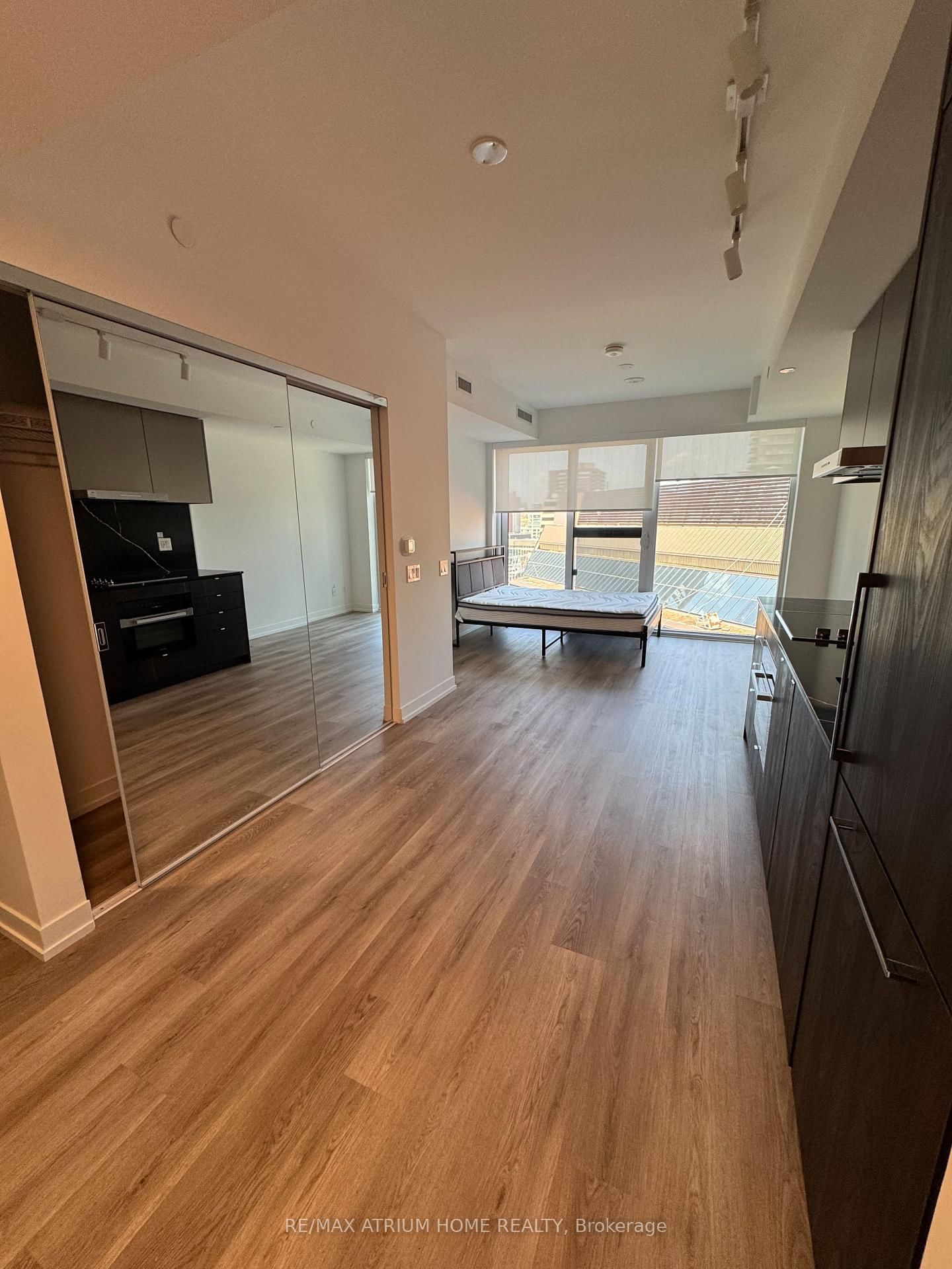 771 Yonge Street, Unit 1107 - Photo 6
