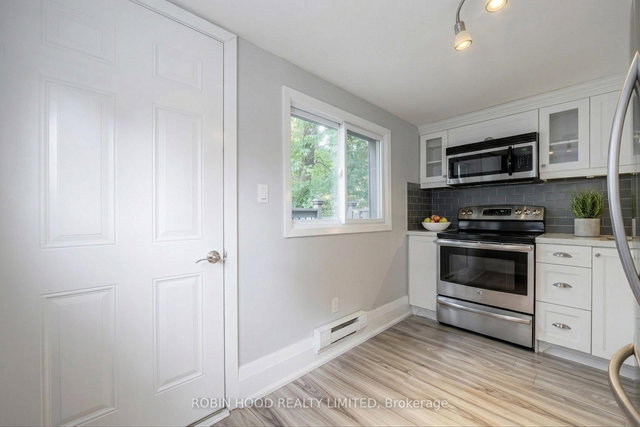 Unit 1 - 271 Albany Avenue