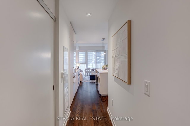 1607 - 15 Lower Jarvis Street
