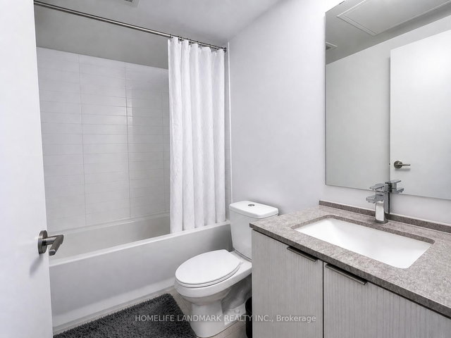 1613 - 11 Wellesley Street W