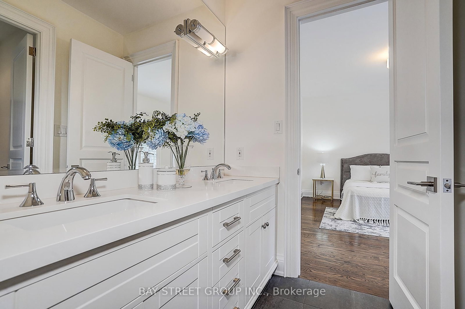 28 Carnwath Crescent • Toronto, ON photo 38
