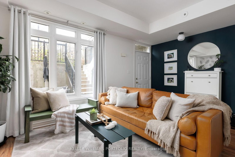 08 - 60 Carr St, Toronto, M5T 1B7 | Image 2