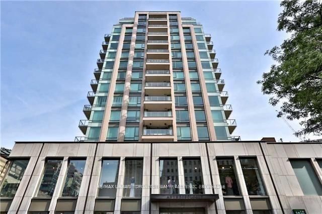 303 - 80 Yorkville Avenue
