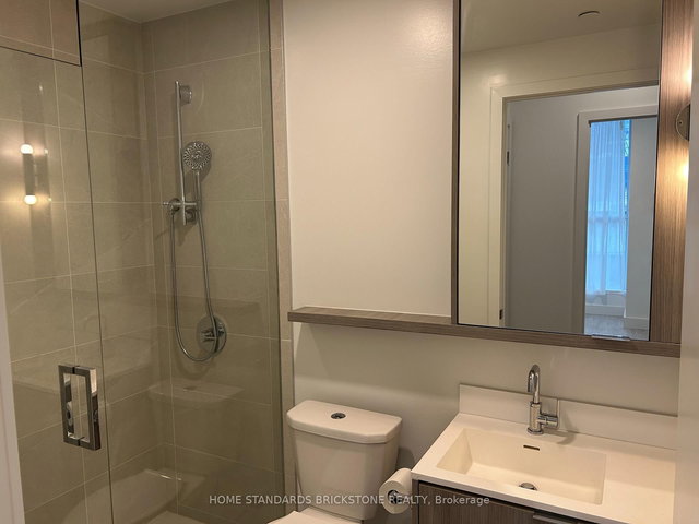 221 - 6 Greenbriar Road