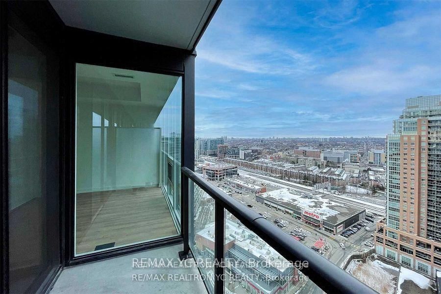 135 East Liberty Street, Unit 1506 - Photo 23