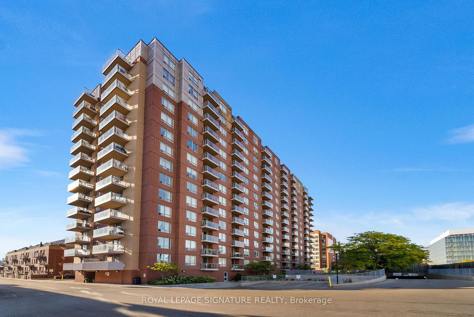 1369 Bloor Street W, Unit 1402 - Photo 25