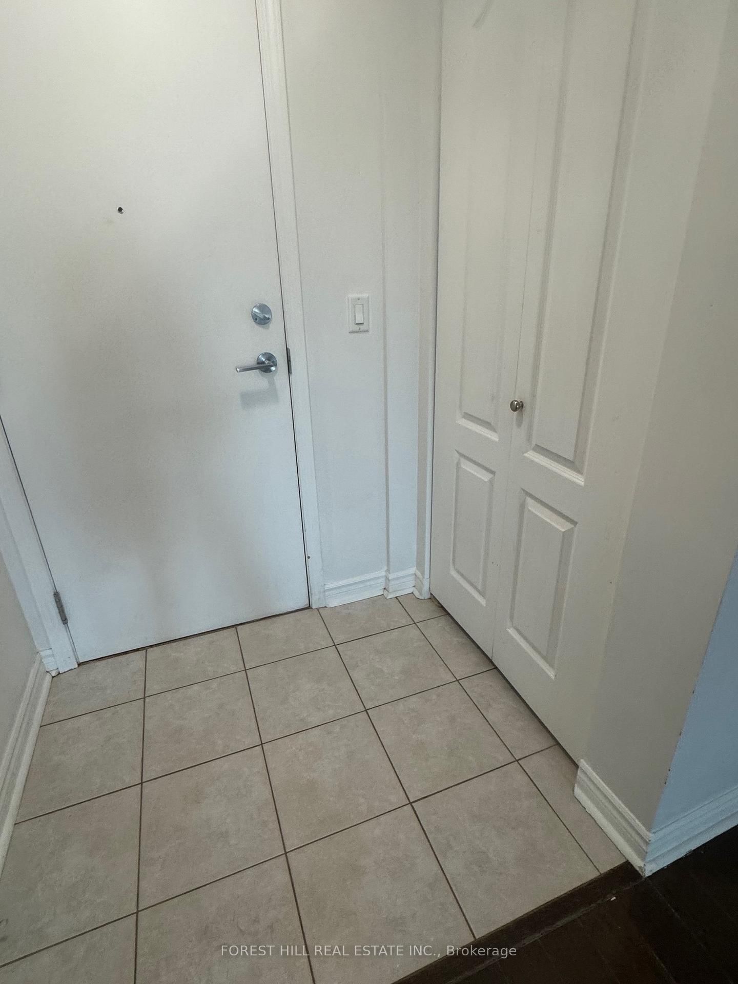 17 Barberry Place, Unit 703 - Photo 3