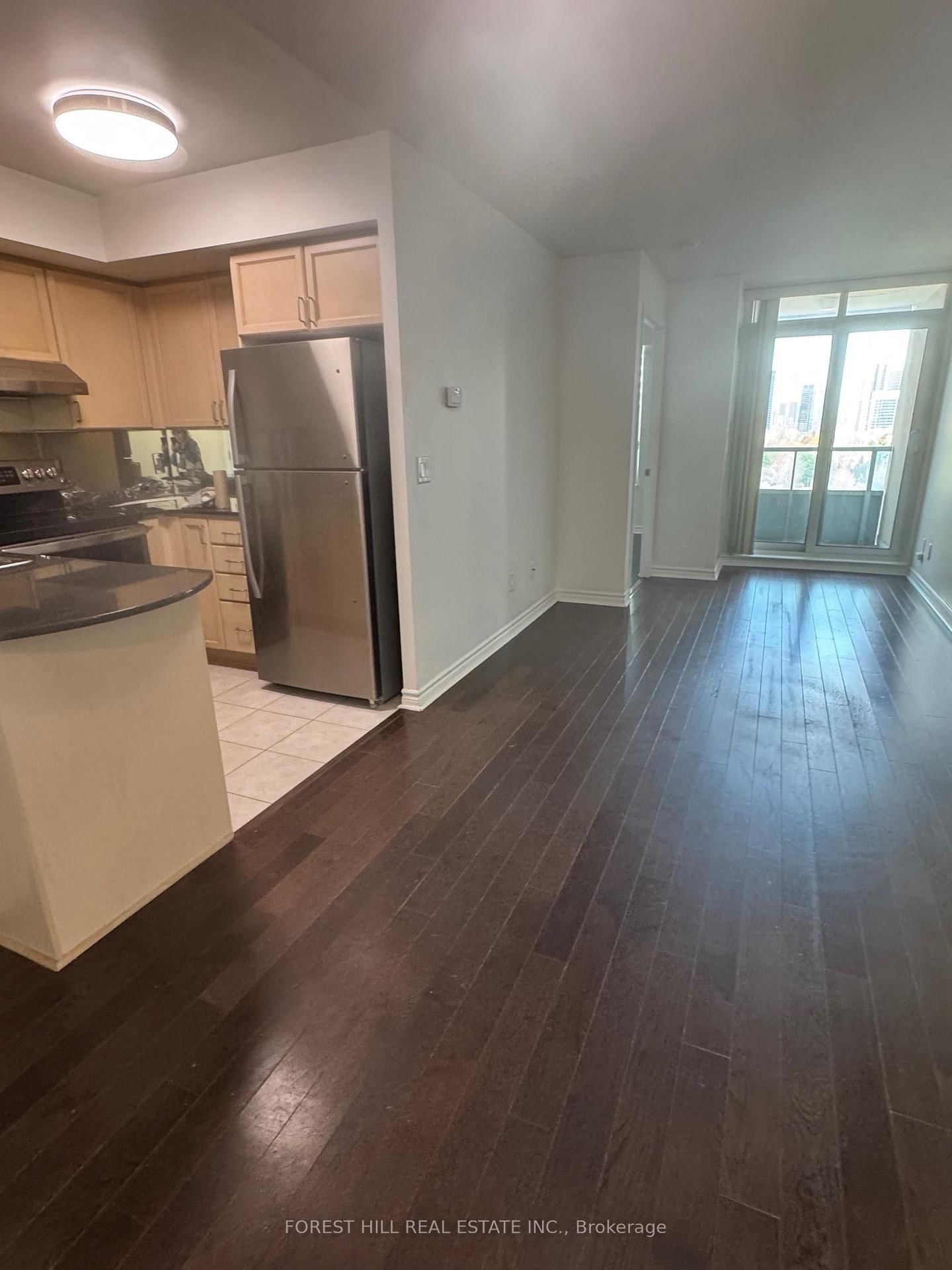 17 Barberry Place, Unit 703 - Photo 5