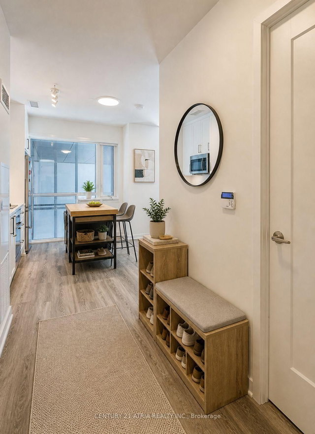 420 - 135 Lower Sherbourne Street