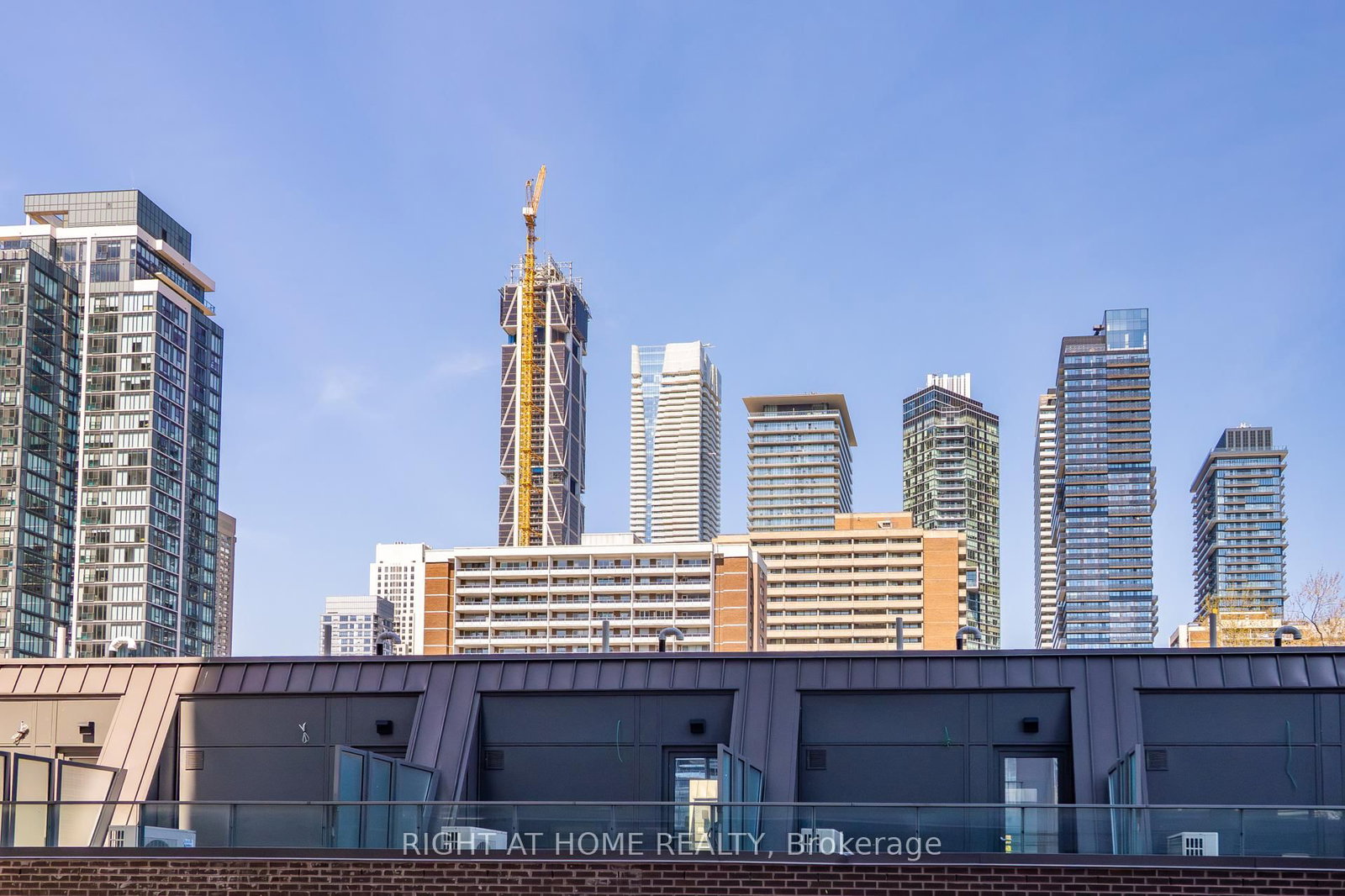 50 Wellesley Street E, Unit 503 - Photo 36