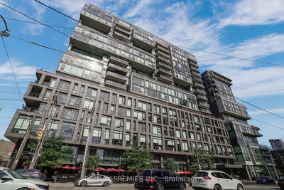 1118 - 111 Bathurst St | Toronto | Image
