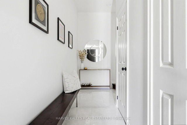 1065 Spadina Road