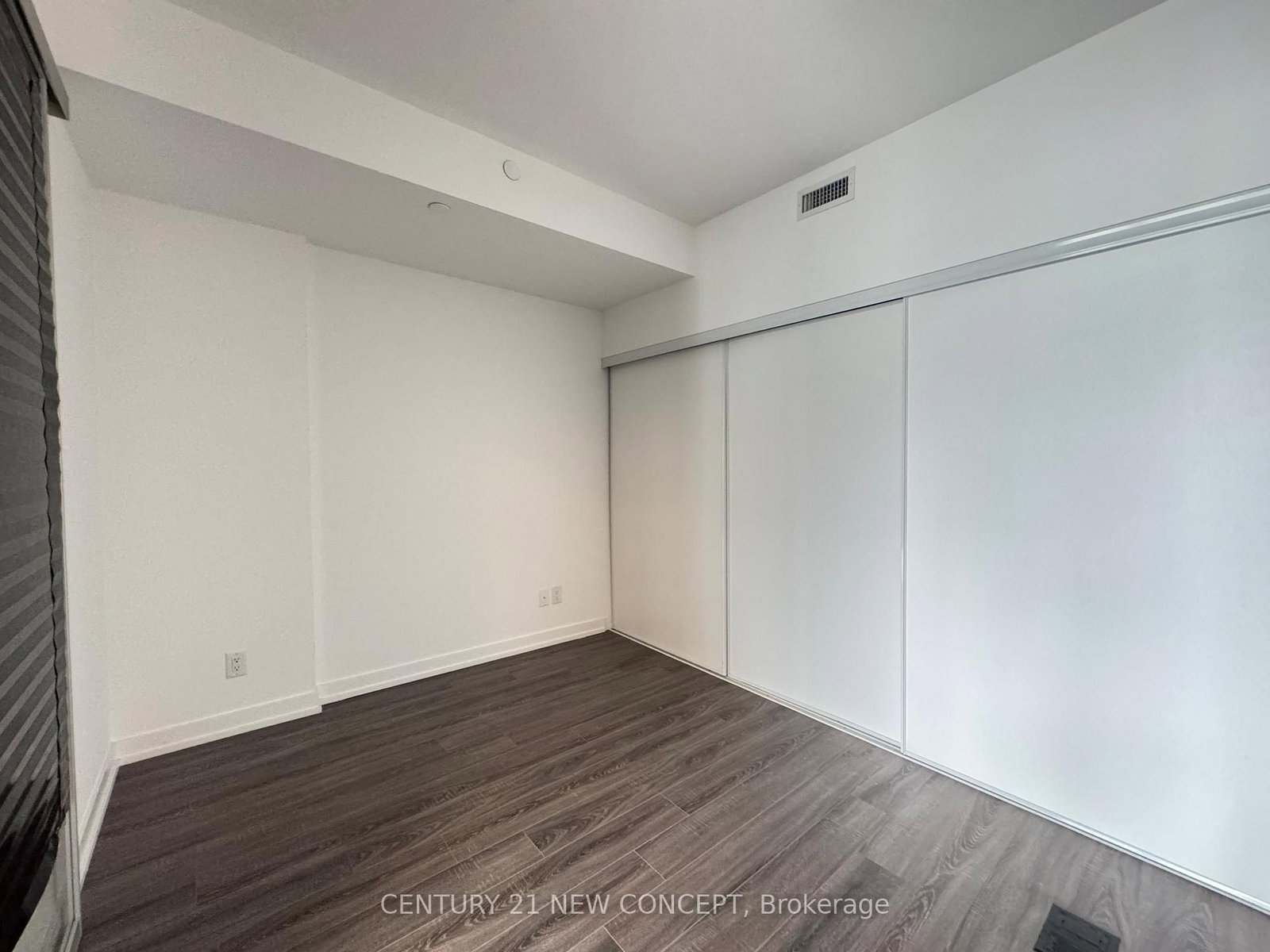 20 Edward Street, Unit 2221 - Photo 9