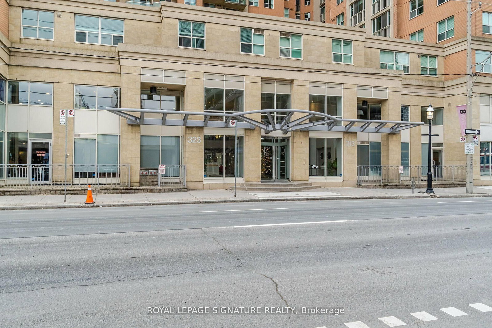323 Richmond Street E, Unit 405 - Photo 23