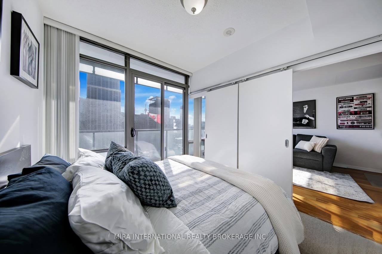 38 Grenville Street, Unit 2306 - Photo 14