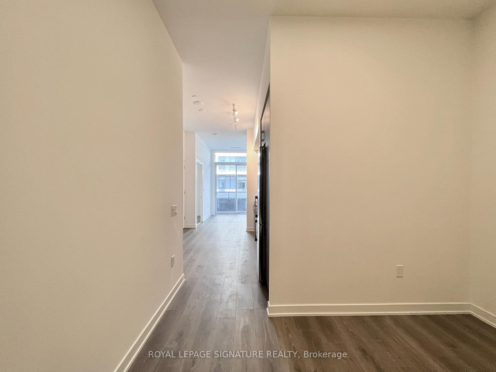 9 Tecumseth Street, Unit 608 - Photo 21