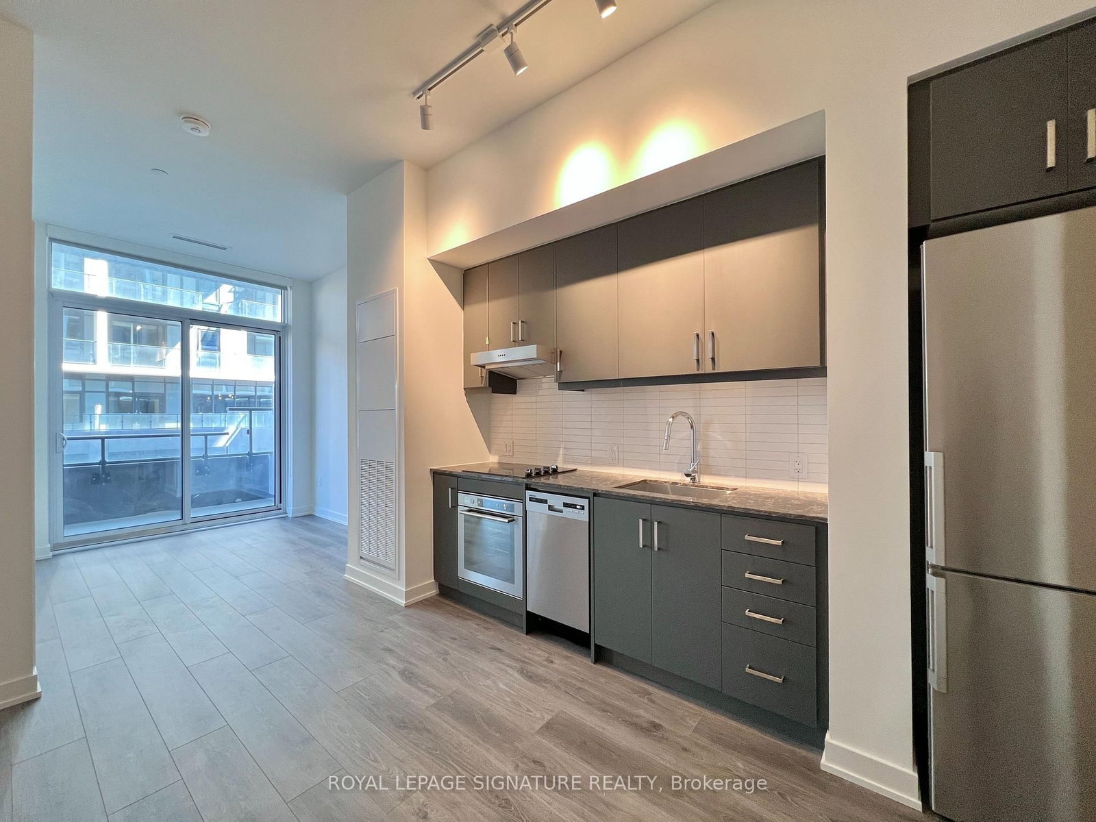 9 Tecumseth Street, Unit 608 - Photo 3