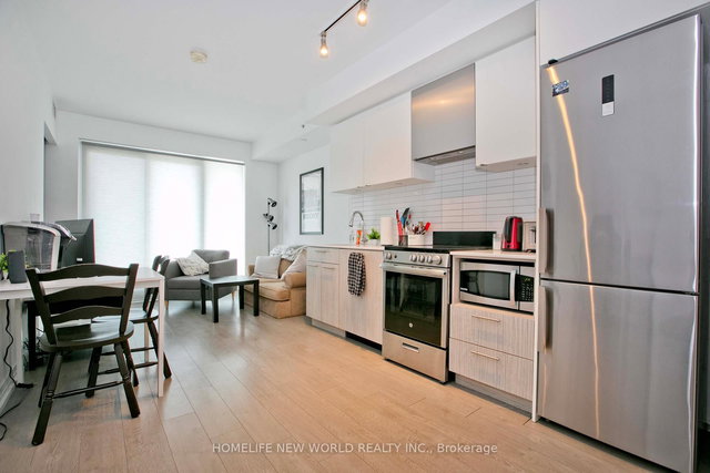 1117 - 251 Jarvis Street