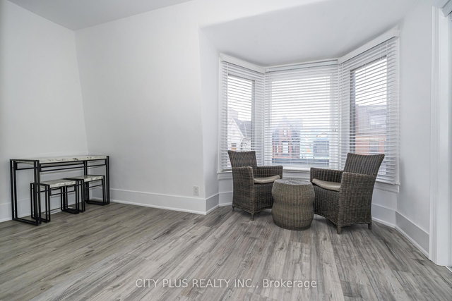 2nd Floor - 106 Harbord Street