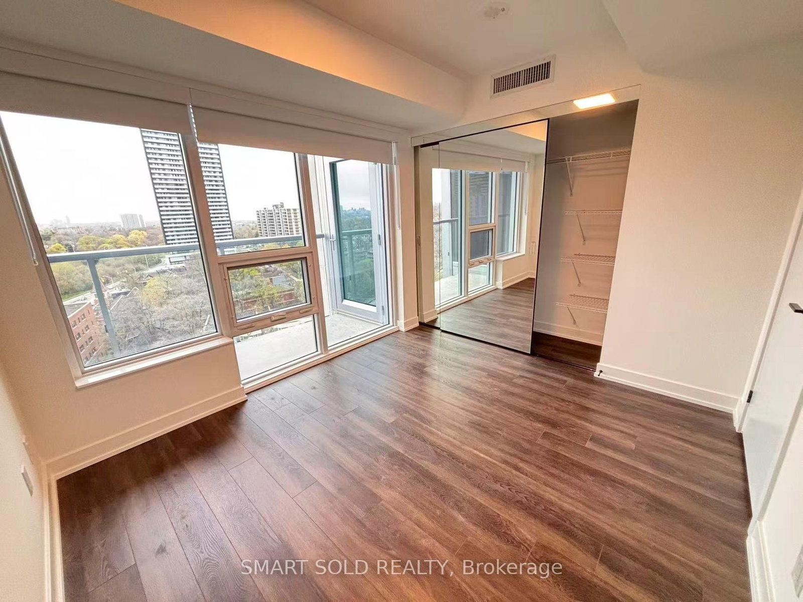 603 Sherbourne Street, Unit 1208 - Photo 7
