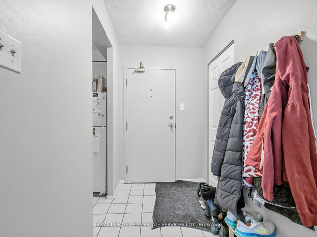 310 - 117 Gerrard Street E