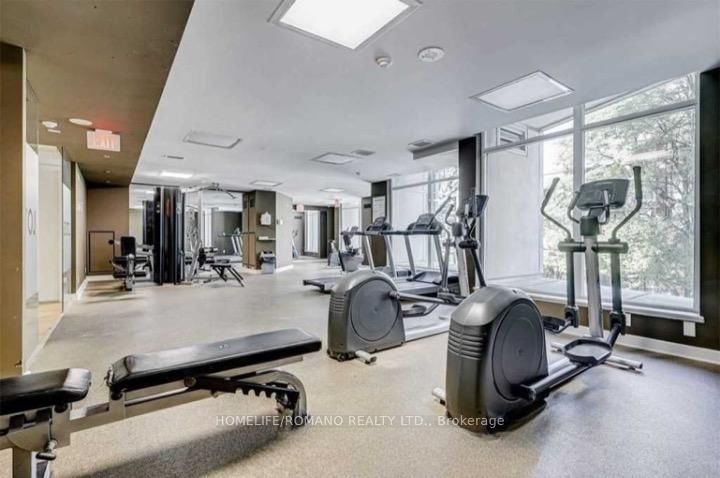 8 Scollard Street, Unit 504 - Photo 14