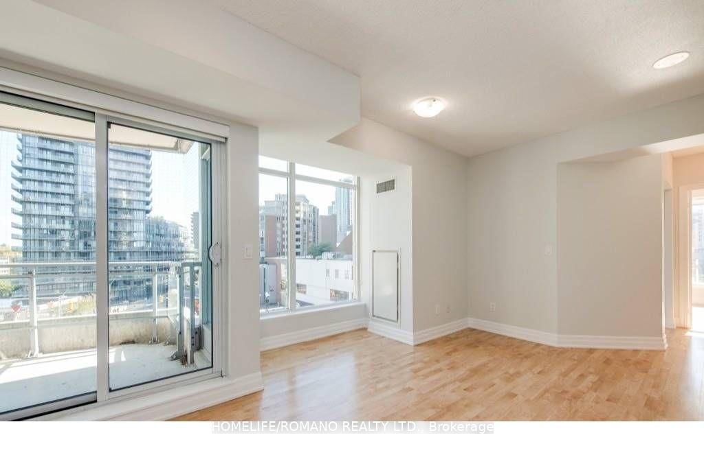 8 Scollard Street, Unit 504 - Photo 3