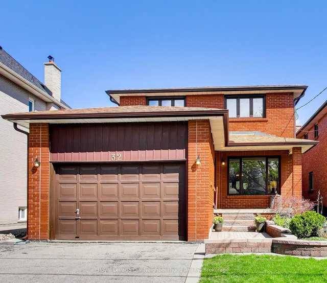 32 Madawaska Avenue