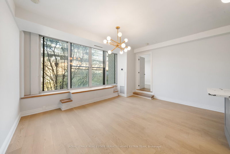 303 - 50 Camden St, Toronto, M5V 3N1 | Image 3