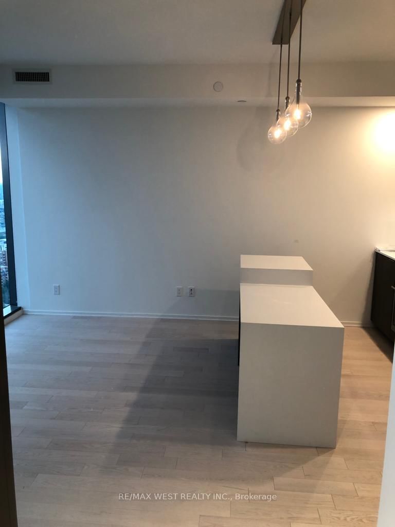 16 Bonnycastle Street, Unit 3203 - Photo 3