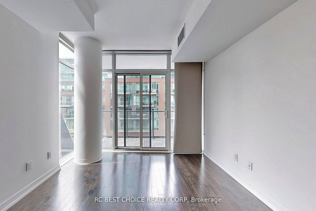 411 - 105 George Street