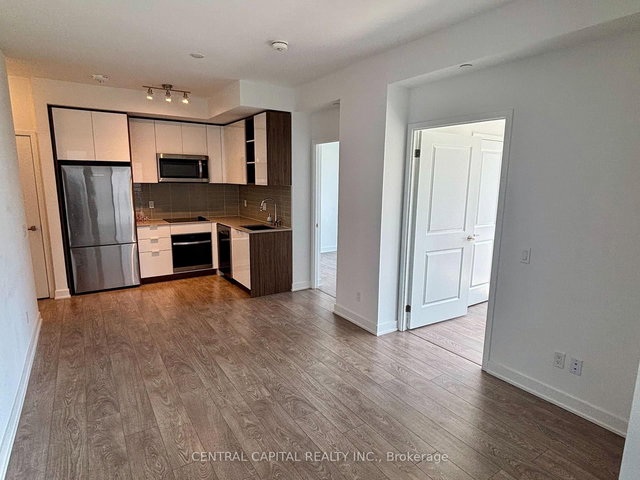 1123 - 543 Richmond Street W