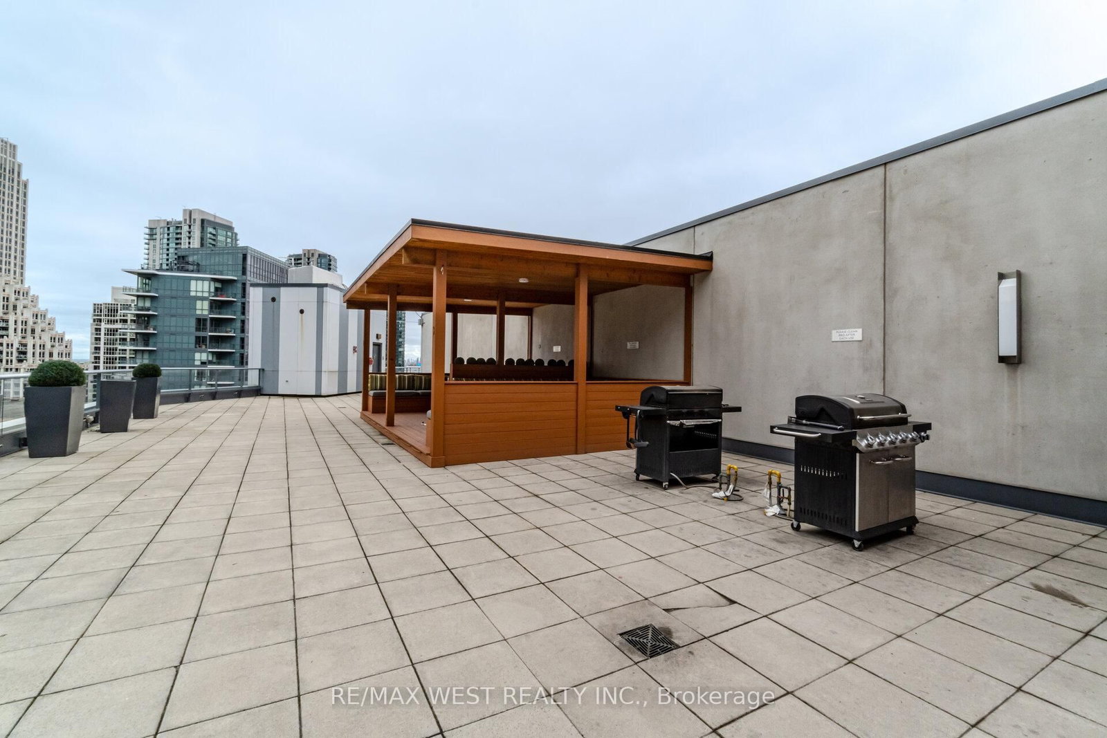 169 Fort York Boulevard, Unit 715 - Photo 45