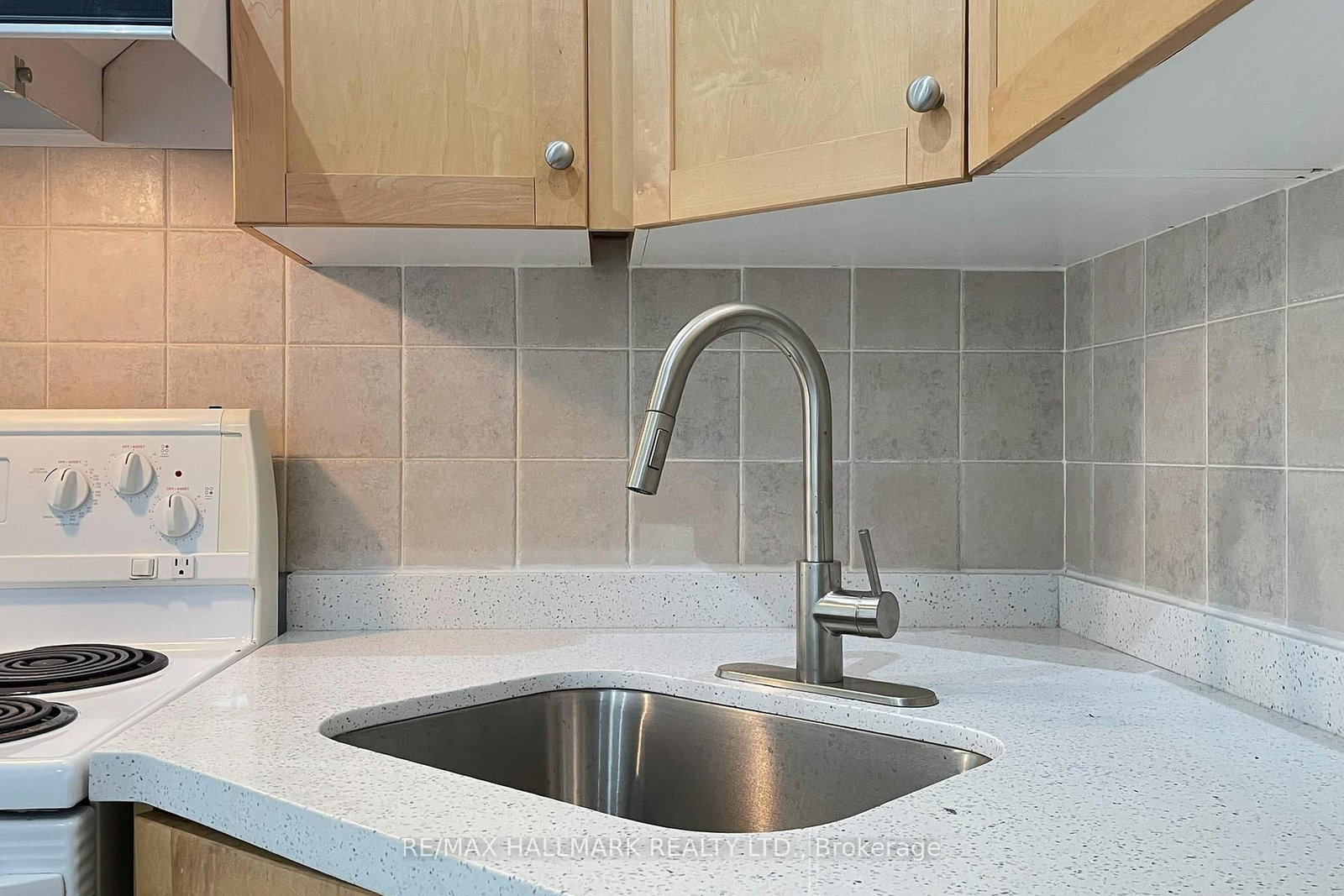 650 Queens Quay W, Unit 1121 - Photo 15