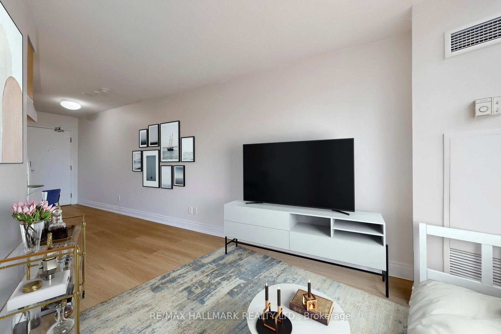 650 Queens Quay W, Unit 1121 - Photo 2