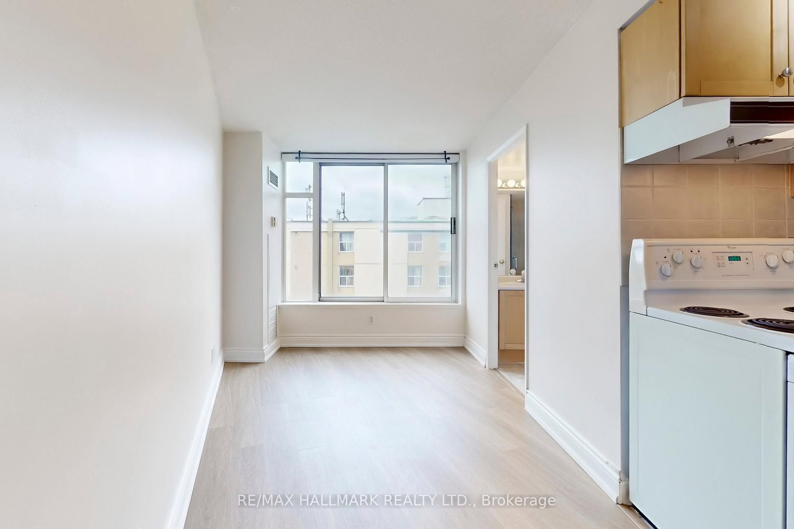 650 Queens Quay W, Unit 1121 - Photo 5