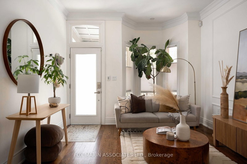 95 Walnut Ave, Toronto, M5V 2S1 | Image 3