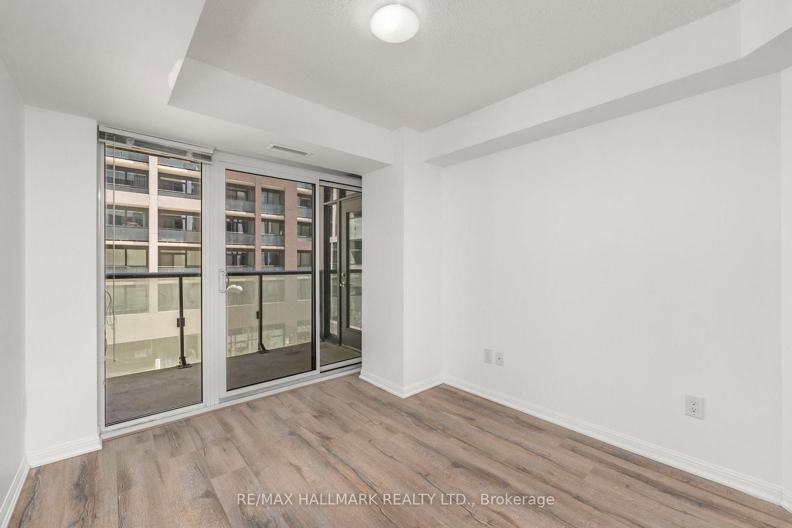 400 Adelaide Street E, Unit 502 - Photo 20
