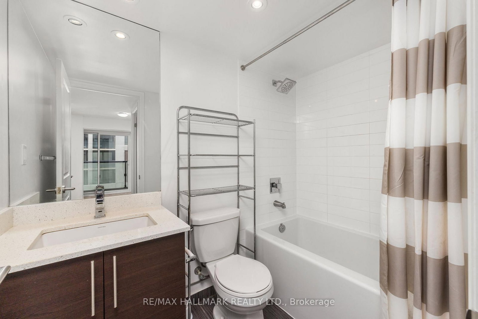 400 Adelaide Street E, Unit 502 - Photo 22