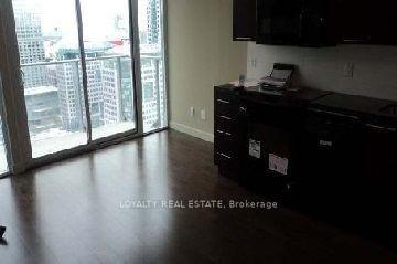 126 Simcoe Street, Unit 2701 - Photo 8