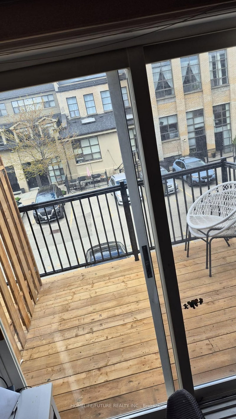 213 - 262 St. Helen's Ave, Toronto, M6H 4A4 | Image 3