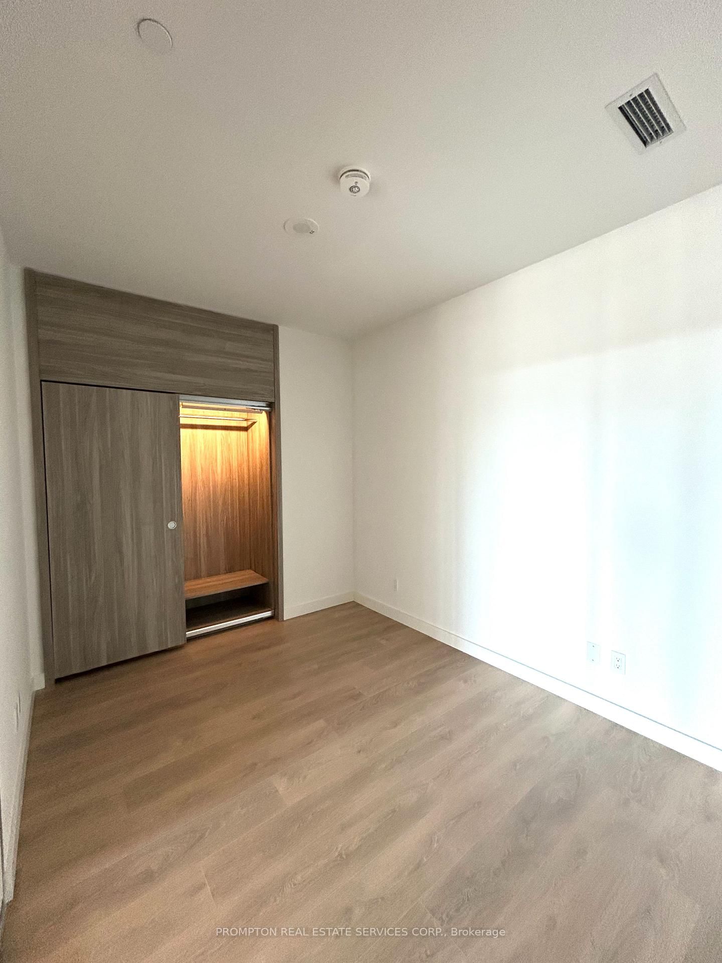 68 Esther Shiner Boulevard, Unit 208 - Photo 11