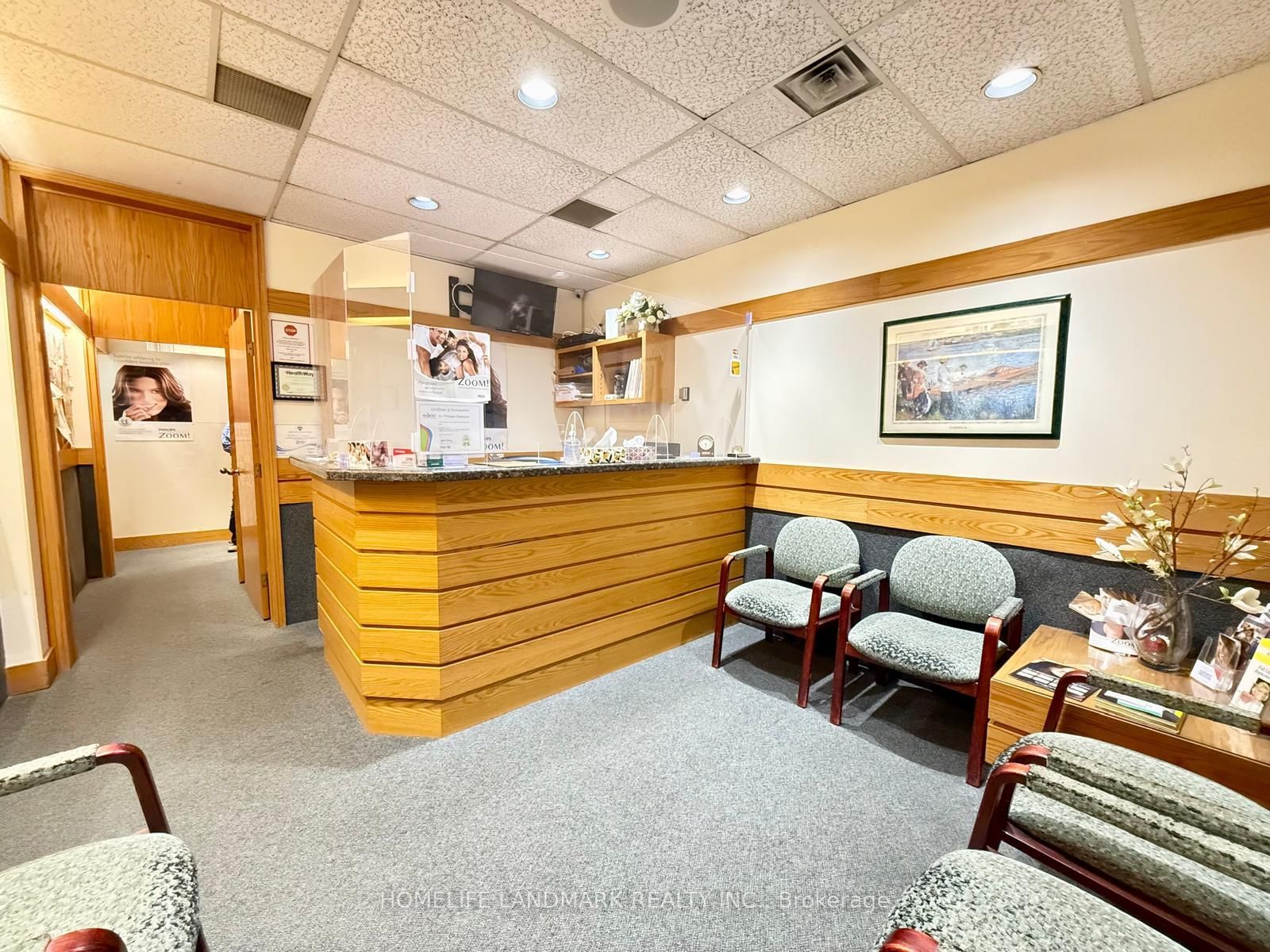 1100 Sheppard Avenue E, Unit 410 - Photo 2