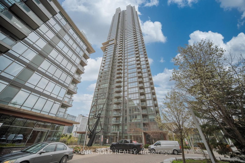 2606 - 11 Brunel Crt, Toronto, M5V 3Y3 | Image 2