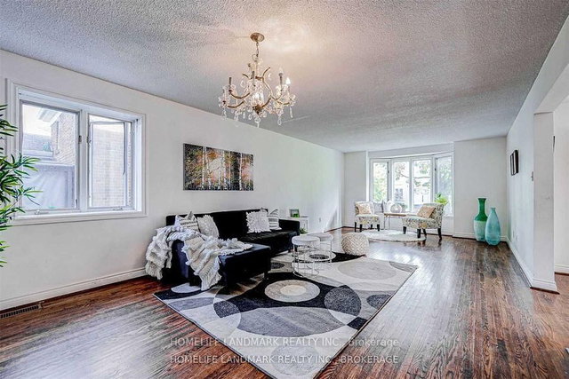 44 Frontenac Avenue