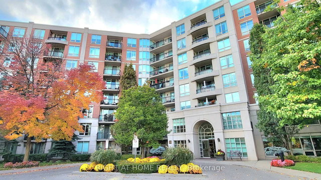 704 - 28 WILLIAM CARSON Crescent