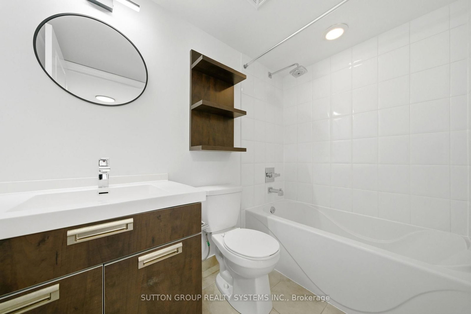 28 Ted Rogers Way, Unit 512 - Photo 8