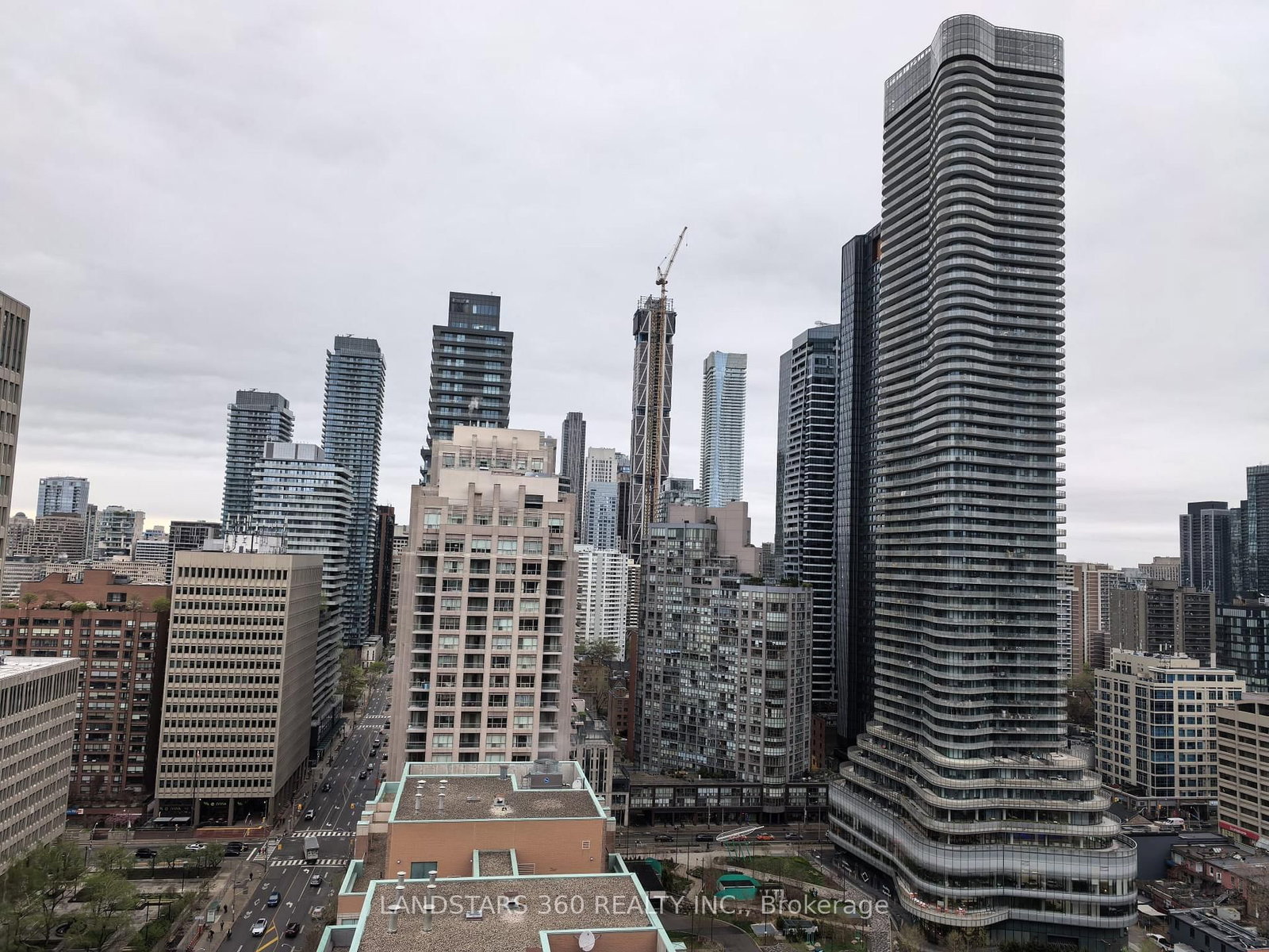 37 Grosvenor Street, Unit 2505